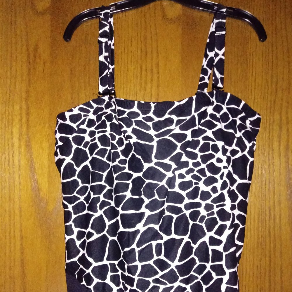 Womens Plus Swim Top